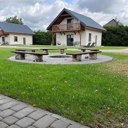 Siedlisko Nad Jeziorakiem * Zalewo (Ostroda)